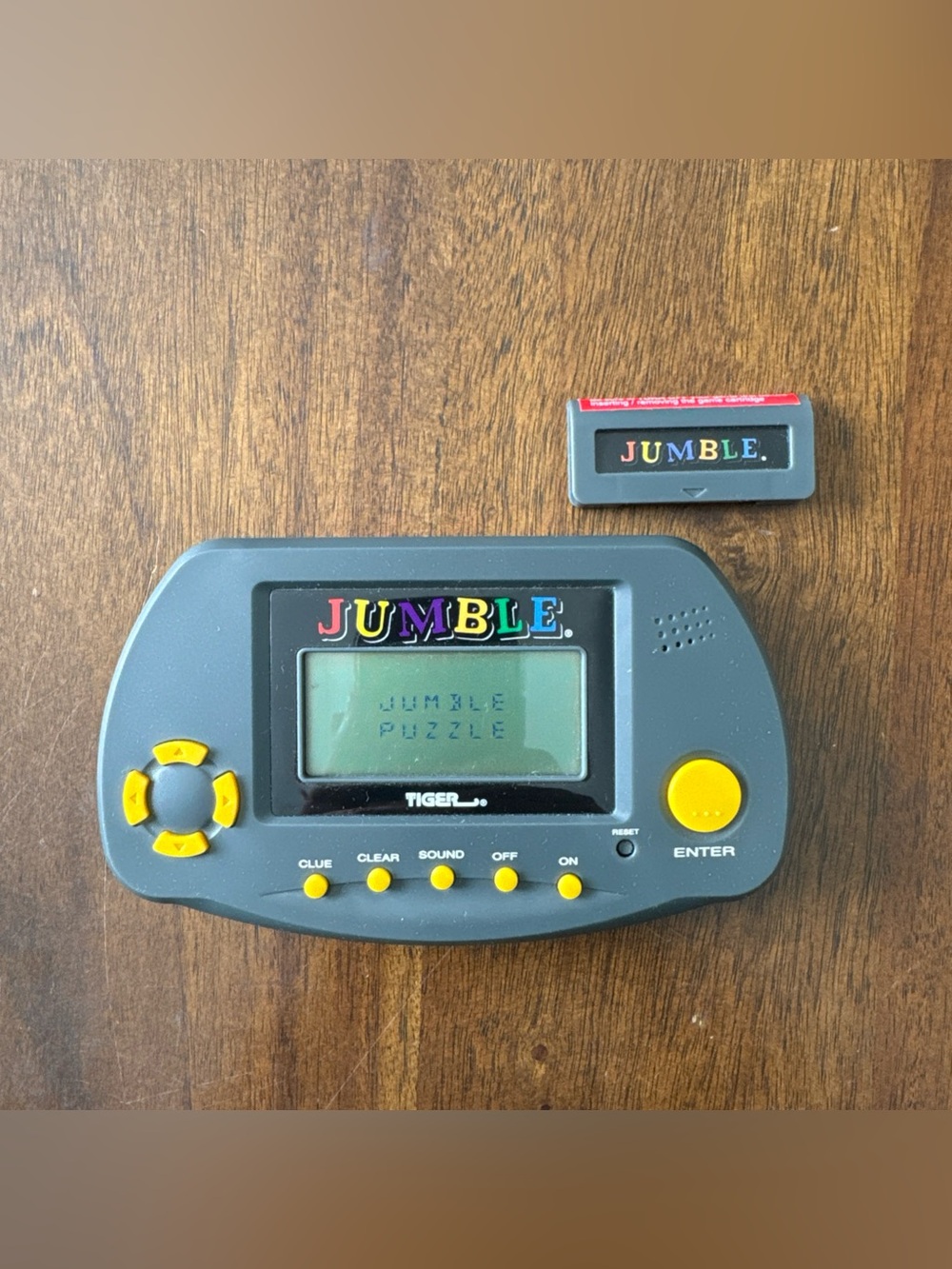 Jumble Word Tiger Electronics Handheld Word Video Game w/Cartridge 1998 Working